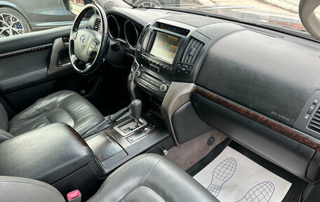 Toyota Land Cruiser 200, 2010 год, 2 364 706 рублей, 10 фотография