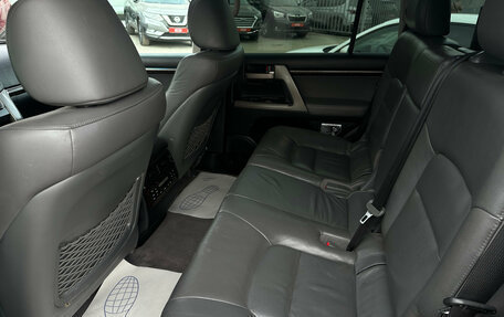 Toyota Land Cruiser 200, 2010 год, 2 364 706 рублей, 15 фотография