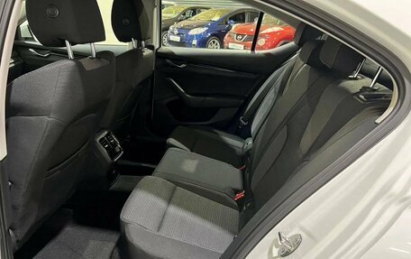 Skoda Octavia IV, 2021 год, 2 200 000 рублей, 15 фотография