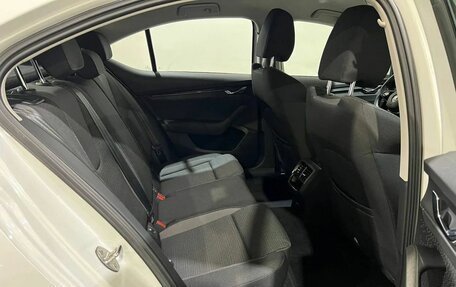 Skoda Octavia IV, 2021 год, 2 200 000 рублей, 16 фотография