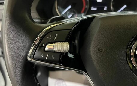 Skoda Octavia IV, 2021 год, 2 200 000 рублей, 21 фотография