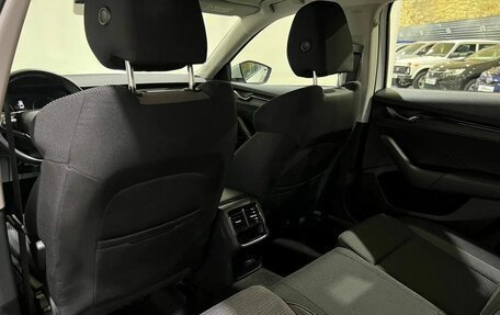 Skoda Octavia IV, 2021 год, 2 200 000 рублей, 18 фотография