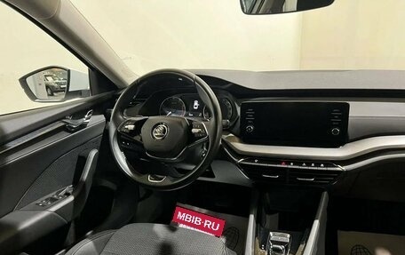 Skoda Octavia IV, 2021 год, 2 200 000 рублей, 11 фотография