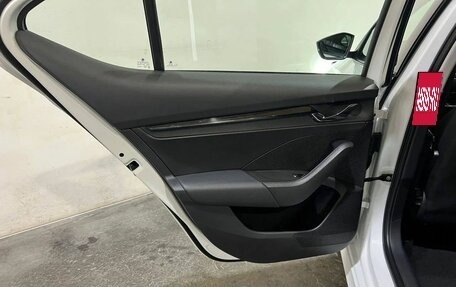 Skoda Octavia IV, 2021 год, 2 200 000 рублей, 40 фотография