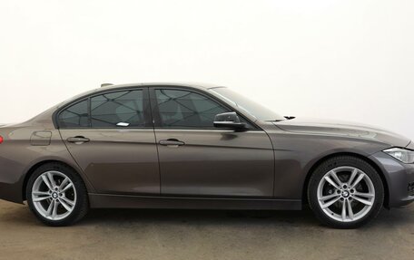 BMW 3 серия, 2014 год, 1 760 000 рублей, 5 фотография