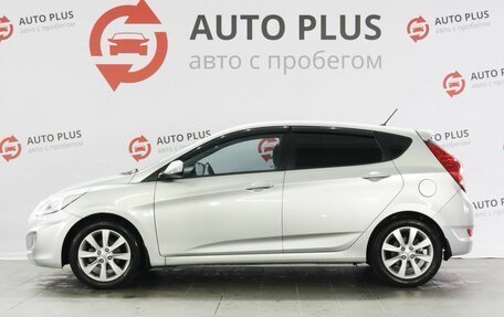 Hyundai Solaris II рестайлинг, 2013 год, 800 000 рублей, 5 фотография