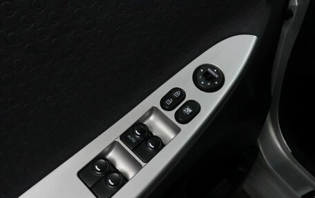 Hyundai Solaris II рестайлинг, 2013 год, 800 000 рублей, 18 фотография