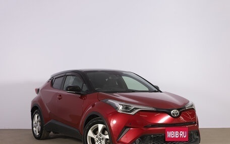Toyota C-HR I рестайлинг, 2018 год, 2 149 000 рублей, 2 фотография