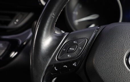 Toyota C-HR I рестайлинг, 2018 год, 2 149 000 рублей, 14 фотография