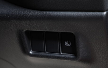 Toyota C-HR I рестайлинг, 2018 год, 2 149 000 рублей, 12 фотография