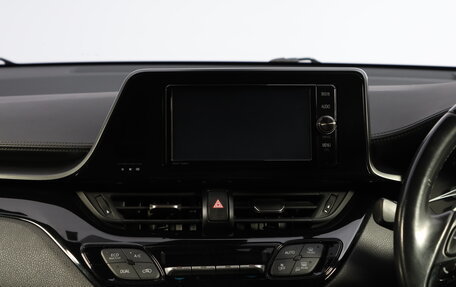 Toyota C-HR I рестайлинг, 2018 год, 2 149 000 рублей, 16 фотография