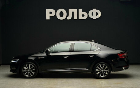 Skoda Superb III рестайлинг, 2025 год, 3 490 000 рублей, 6 фотография