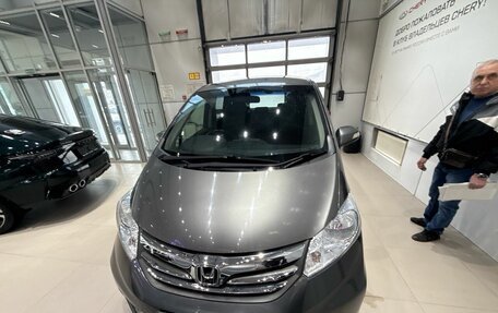 Honda Freed I, 2012 год, 1 215 004 рублей, 2 фотография