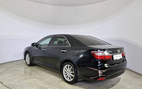 Toyota Camry, 2015 год, 1 835 000 рублей, 10 фотография