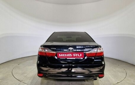 Toyota Camry, 2015 год, 1 835 000 рублей, 8 фотография