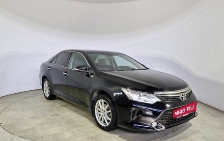 Toyota Camry, 2015 год, 1 835 000 рублей, 4 фотография