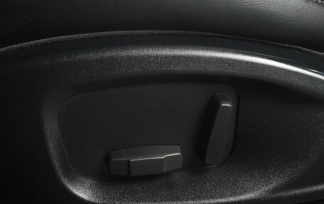 Jaguar F-Pace, 2016 год, 3 350 000 рублей, 19 фотография