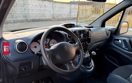 Peugeot Partner II рестайлинг 2, 2012 год, 740 000 рублей, 12 фотография