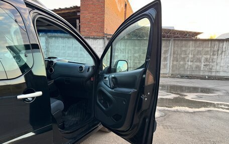 Peugeot Partner II рестайлинг 2, 2012 год, 740 000 рублей, 17 фотография