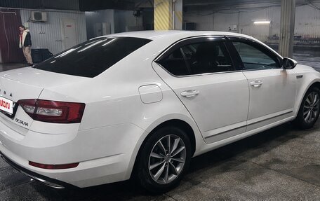 Skoda Octavia, 2020 год, 1 800 000 рублей, 2 фотография
