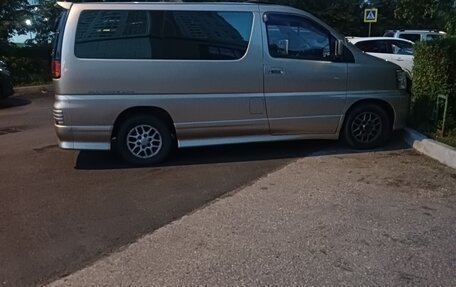 Nissan Elgrand I, 1999 год, 800 000 рублей, 4 фотография