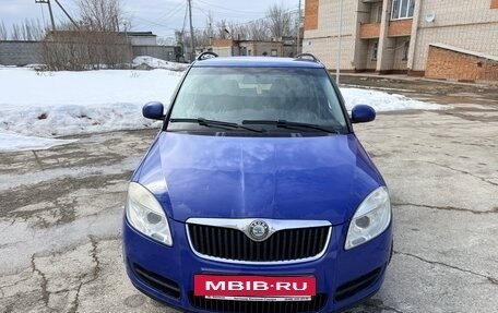Skoda Fabia II, 2008 год, 380 000 рублей, 2 фотография