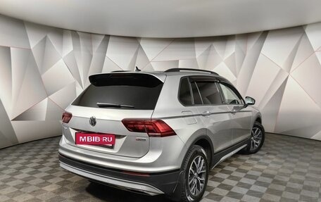 Volkswagen Tiguan II, 2019 год, 2 843 000 рублей, 2 фотография