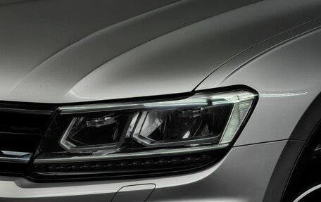 Volkswagen Tiguan II, 2019 год, 2 843 000 рублей, 10 фотография