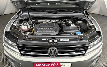 Volkswagen Tiguan II, 2019 год, 2 843 000 рублей, 11 фотография