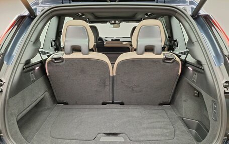 Volvo XC90 II рестайлинг, 2025 год, 11 000 000 рублей, 4 фотография