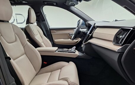 Volvo XC90 II рестайлинг, 2025 год, 11 000 000 рублей, 6 фотография