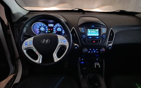 Hyundai ix35 I рестайлинг, 2012 год, 1 180 000 рублей, 11 фотография