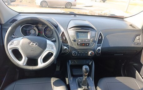 Hyundai ix35 I рестайлинг, 2012 год, 1 180 000 рублей, 10 фотография