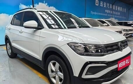 Volkswagen T-Cross I, 2023 год, 1 590 000 рублей, 2 фотография