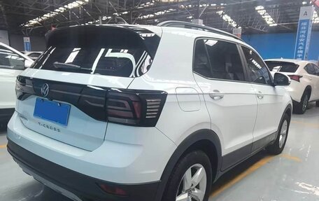 Volkswagen T-Cross I, 2023 год, 1 590 000 рублей, 15 фотография