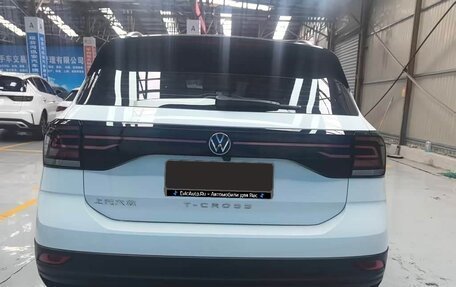 Volkswagen T-Cross I, 2023 год, 1 590 000 рублей, 20 фотография