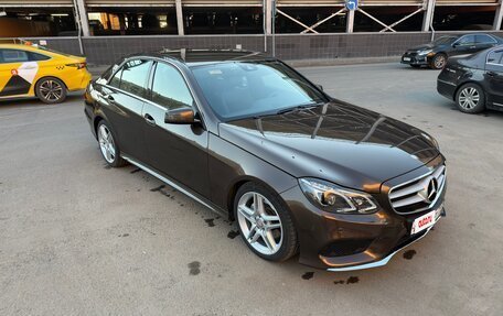 Mercedes-Benz E-Класс, 2013 год, 1 660 000 рублей, 5 фотография