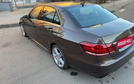 Mercedes-Benz E-Класс, 2013 год, 1 660 000 рублей, 10 фотография