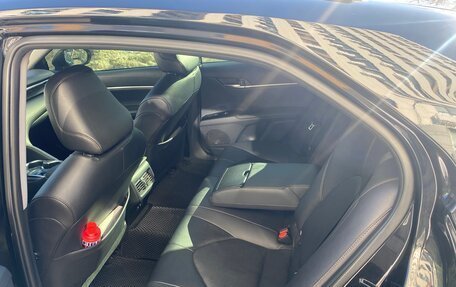 Toyota Camry, 2021 год, 2 830 000 рублей, 14 фотография