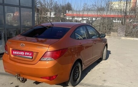 Hyundai Solaris II рестайлинг, 2015 год, 700 000 рублей, 6 фотография