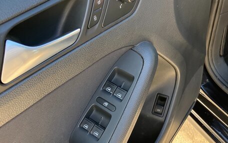 Volkswagen Jetta VI, 2012 год, 1 150 000 рублей, 10 фотография