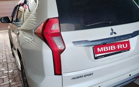 Mitsubishi Pajero Sport III рестайлинг, 2022 год, 4 400 000 рублей, 3 фотография