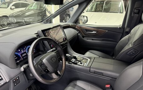 Toyota Alphard, 2025 год, 12 199 000 рублей, 18 фотография