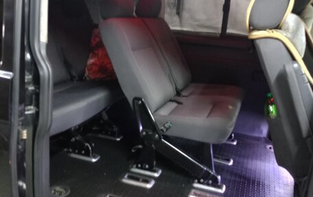 Volkswagen Caravelle T5, 2007 год, 1 600 000 рублей, 19 фотография