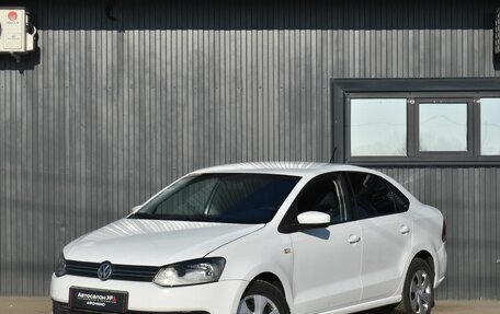 Volkswagen Polo VI (EU Market), 2015 год, 669 999 рублей, 2 фотография
