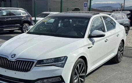 Skoda Superb III рестайлинг, 2025 год, 1 фотография