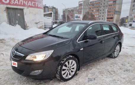 Opel Astra J, 2012 год, 820 000 рублей, 3 фотография