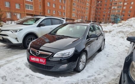 Opel Astra J, 2012 год, 820 000 рублей, 9 фотография