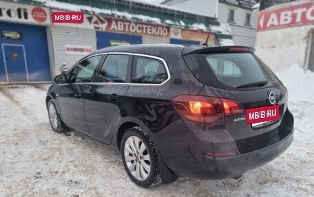Opel Astra J, 2012 год, 820 000 рублей, 5 фотография