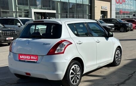 Suzuki Swift IV, 2012 год, 950 000 рублей, 3 фотография